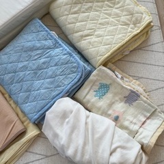 計7点　美品ベビー布団セット、別売り防水シーツ、冷感シーツの画像