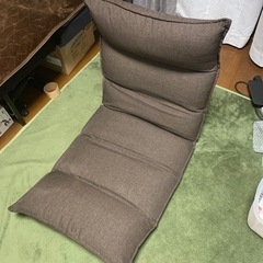 リクライニング付き座椅子