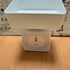 キッチン　料理　はかり　コンパクトに収納できるの画像