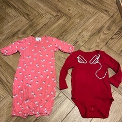 HAKKA BABYの2wayオールとGAPのロンパース