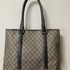 GUCCI大型ショルダートートバッグCG柄　992の画像