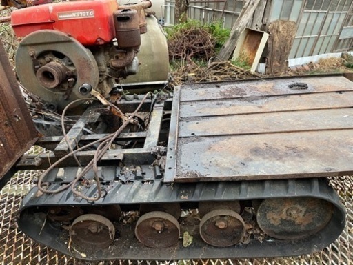 ハーベスタ　運搬機　ヤンマーディーゼル　発動機