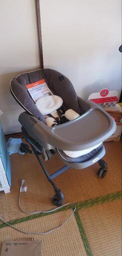 コンビ　ネムリラ　AUTO　SWING BEDi　EG