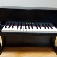 こども用　ピアノ　KAWAI アップライトピアノ ブラックの画像