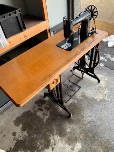 足踏みミシン 稼働品 ブラザー レトロ