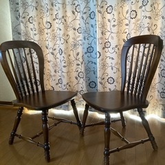 カリモク　ダイニングチェア　2脚