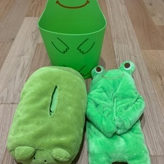 カエルのティッシュカバーとゴミ箱