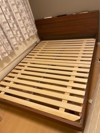 ワイドダブル。ベッド枠‼️