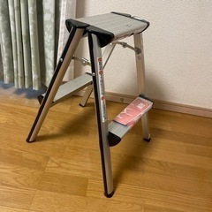 (取引中)脚立　踏み台　23cm