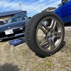 スタッドレスタイヤ付け替えます‼️個人作業