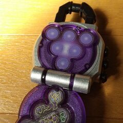 仮面ライダー鎧武 DXブドウロックシードの画像