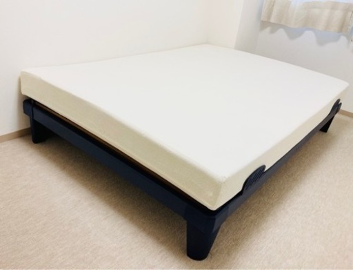 テンピュール　ダブルベッド　マットレス　カバー新品付き