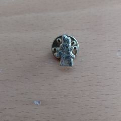 ドイツ土産　ブレーメンの音楽隊ピンバッジの画像