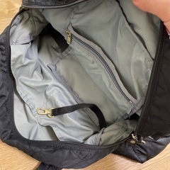 ママバッグ、おむつポーチ、車用ポーチの3点セットの画像