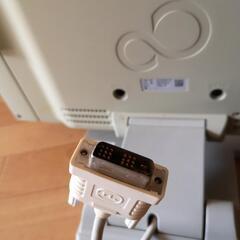 PCモニター　16インチの画像