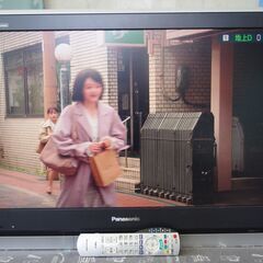 Panasonic  液晶テレビ　３２型