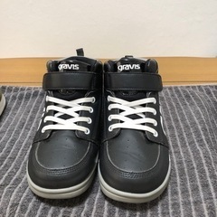 ハイカットスニーカーの画像