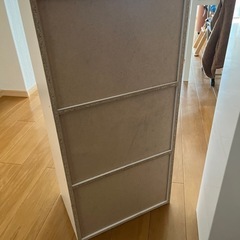 収納ボックスの画像