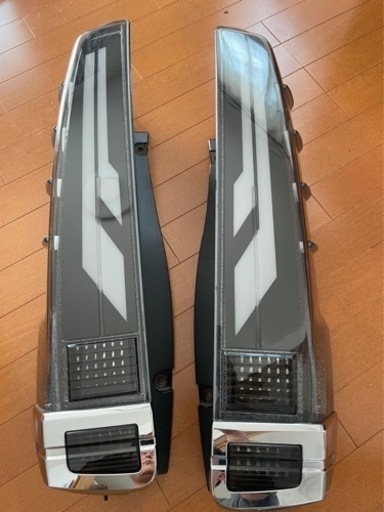 ノア ヴォクシー エスクァイア 80系テールランプ