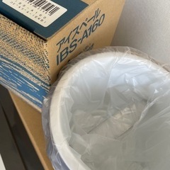 ポットとアイスペール　の画像