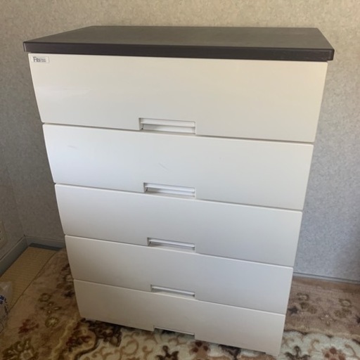 Fits 衣類収納