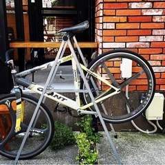 ピストバイク情報提供お願いします