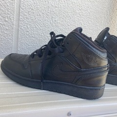 エアジョーダン　クラシック　オールブラック　23.5の画像