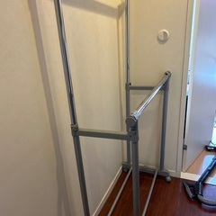 物干し?ハンガーラック?