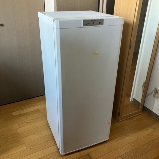 三菱ノンフロン冷凍庫　121Ｌ