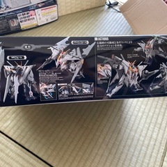 HG クスィーガンダムの画像