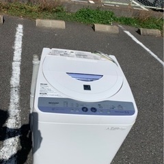 5KM以内配送無料　5.5KGシャープ洗濯機ES-55E6-KB