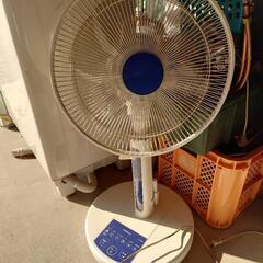 ■決定の為締切り■　【100円均一】HITACHI　扇風機　リモ...