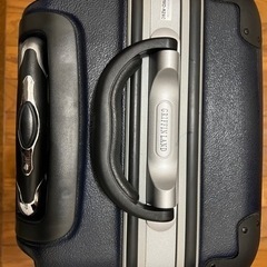 スーツケース　機内持ち込みサイズの画像