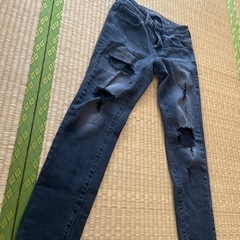 AMERECAN EAGLE      SKINNY値下げ