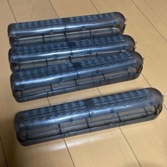 ダイソー除湿剤ケース×4（詰め替え可能）