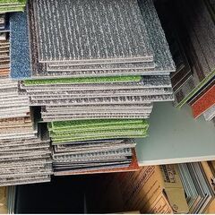 ￥１０～￥３０　２０ｃｍ～３０ｃｍ前後のカーペットの画像