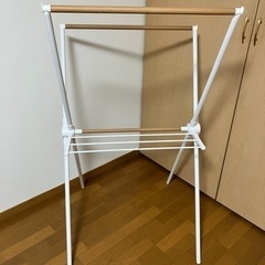 【ニトリ】折りたたみ式物干しラック　伸縮Ｘ型物干し クルゼーロ ...