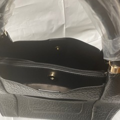 黒ハンドバッグ　新品　Firanoの画像