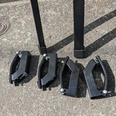 車のキャリアの画像