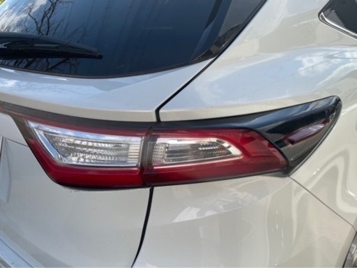 60ハリアー　後期　純正テールランプ