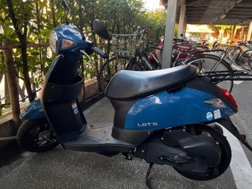 《今週金曜日17日まで早い者勝ち❗️❗️》中古原付SUZUKI のLet’s (ヘルメット付き)