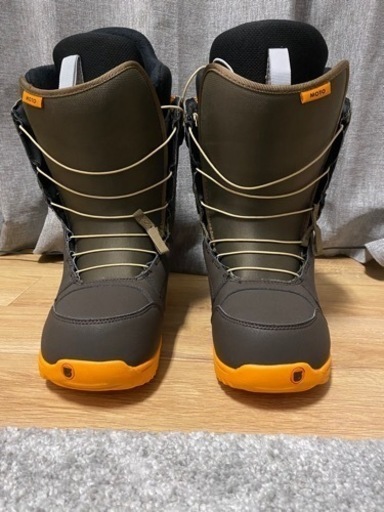 BURTON！ＭＯＴＯ　アジアンフィット　28センチ