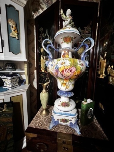 アンティーク　陶器　装飾品