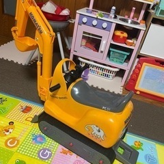 ケンケンキッキ　KOMATSUショベル