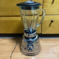 美品！オスター・スムージーに♡氷も砕く！ハイパワーブレンダーの画像