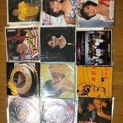 決まりました！主に80年代?シングルレコード各種写真の写し方下手でm(_ _)mすみません！必要でしたらメールくださいね！の画像