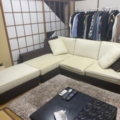 大人気のアルモニアのソファ売ります！の画像