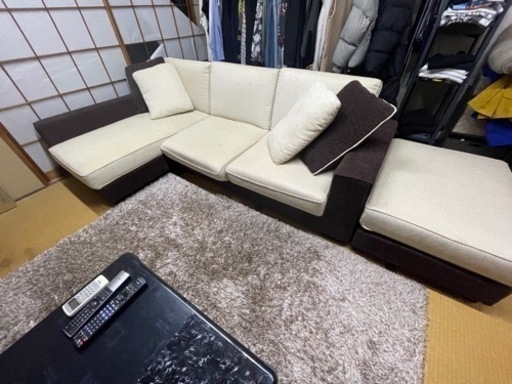 大人気のアルモニアのソファ売ります！