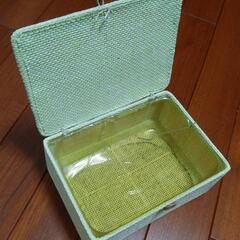 フラワーアレンジメント用花器 小物入れの画像