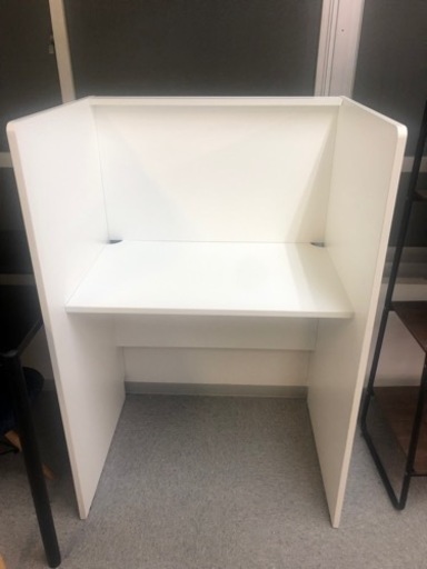 1人用の机2セットです！オフィス移転に伴い、出品！